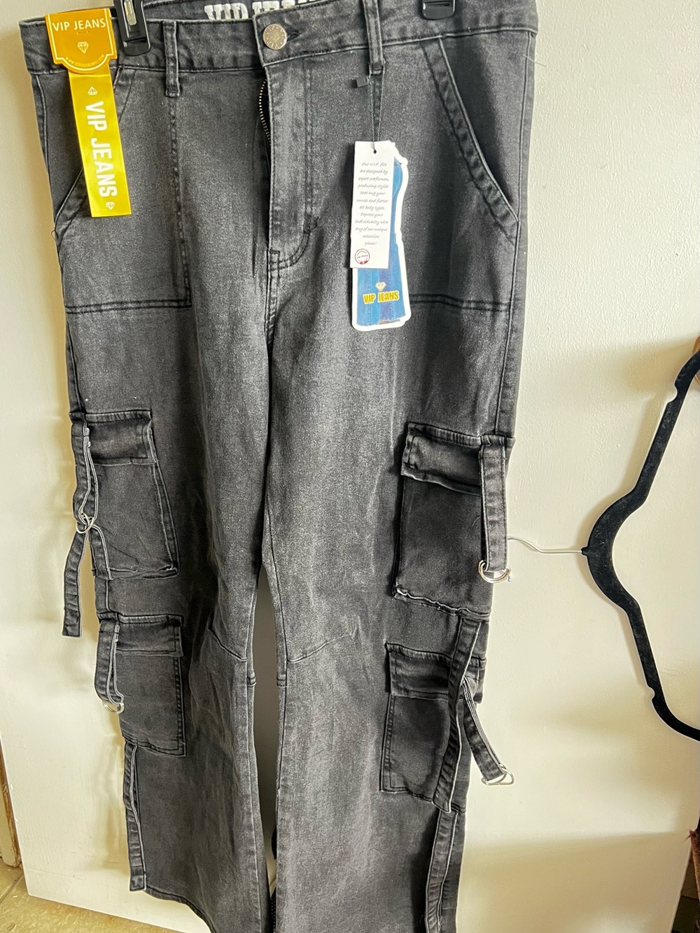 VIP women’s Black Cargo Pants